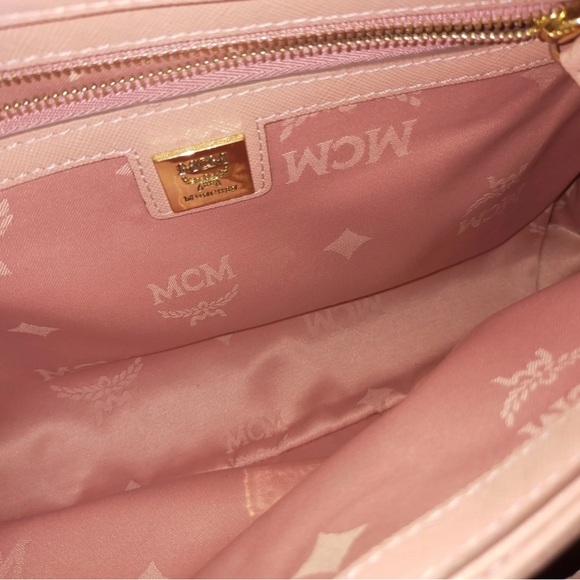 Authentic MCM Hand Bag  Pink Leather Crossbody purse - Picture 7 of 9